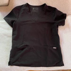 Figs Casma 3 pocket scrub top. Black, size Medium.